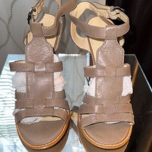 Enzo Angiolini Taupe Strappy Leather Heels